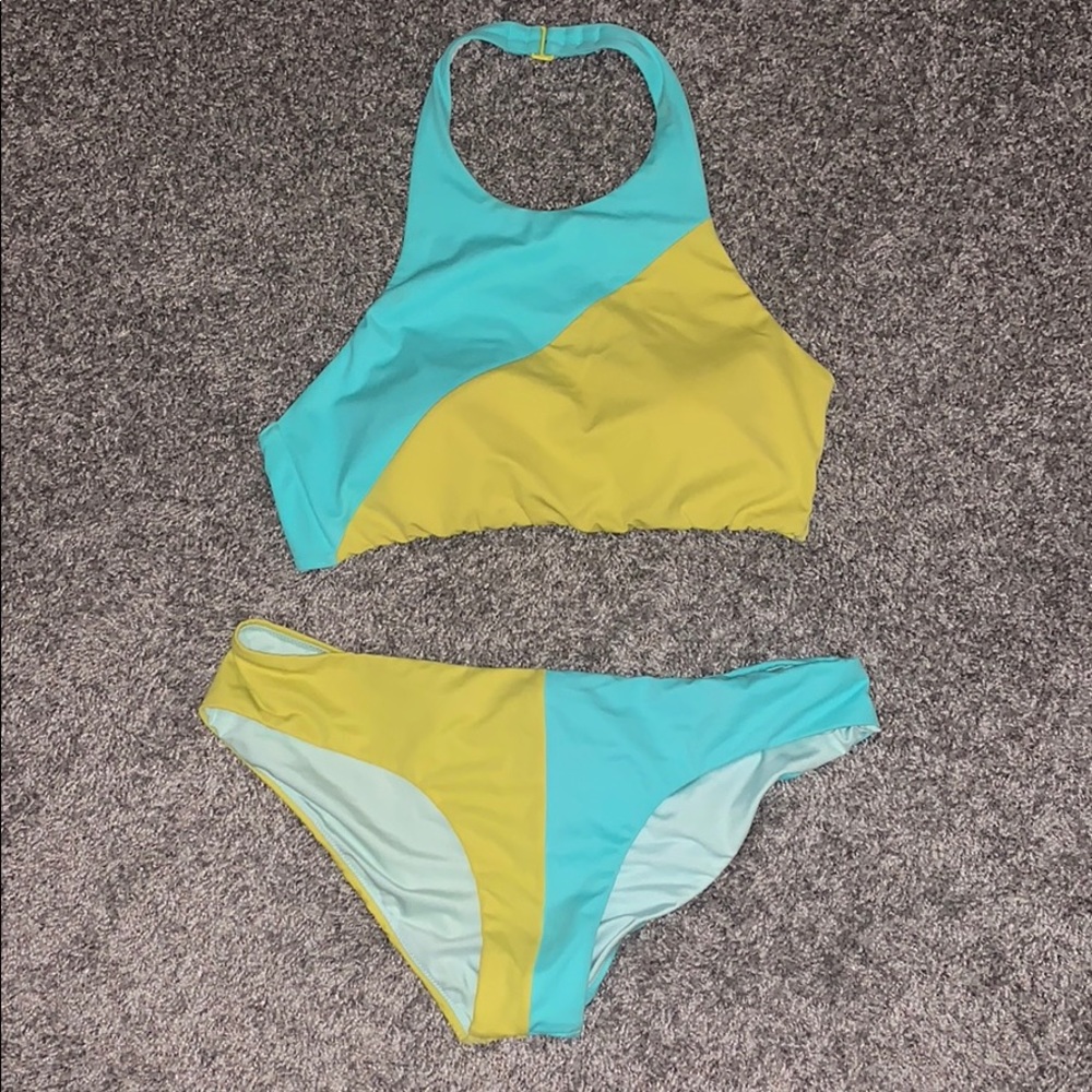 Multicolor Victoria’s Secret halter top bikini set